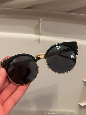 Cheap fashion sunglasses